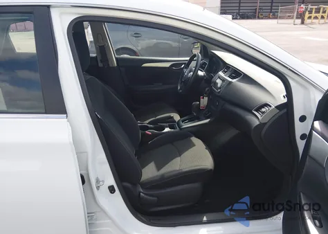 2018 Nissan Sentra S z USA, uszkodzony, nr VIN 3N1AB7AP9JY247935